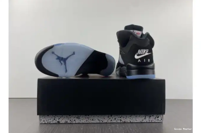 5 (2016) AIR 845035-003 JORDAN METALLIC BLACK 0515